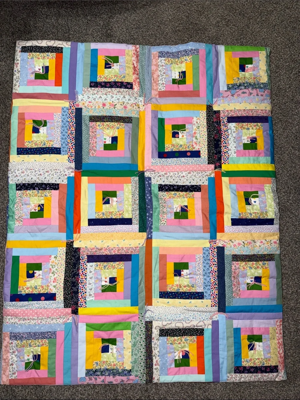 Scrappy log Cabin Quilt 38”x48”